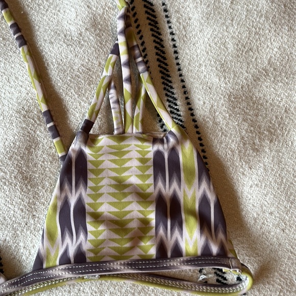 acacia arrows top - Picture 5 of 6